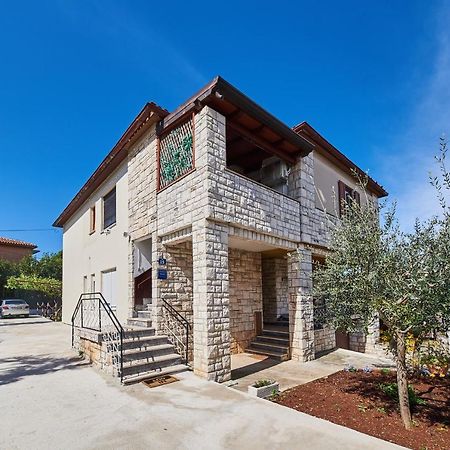 Red Karmenita Daire Umag Dış mekan fotoğraf