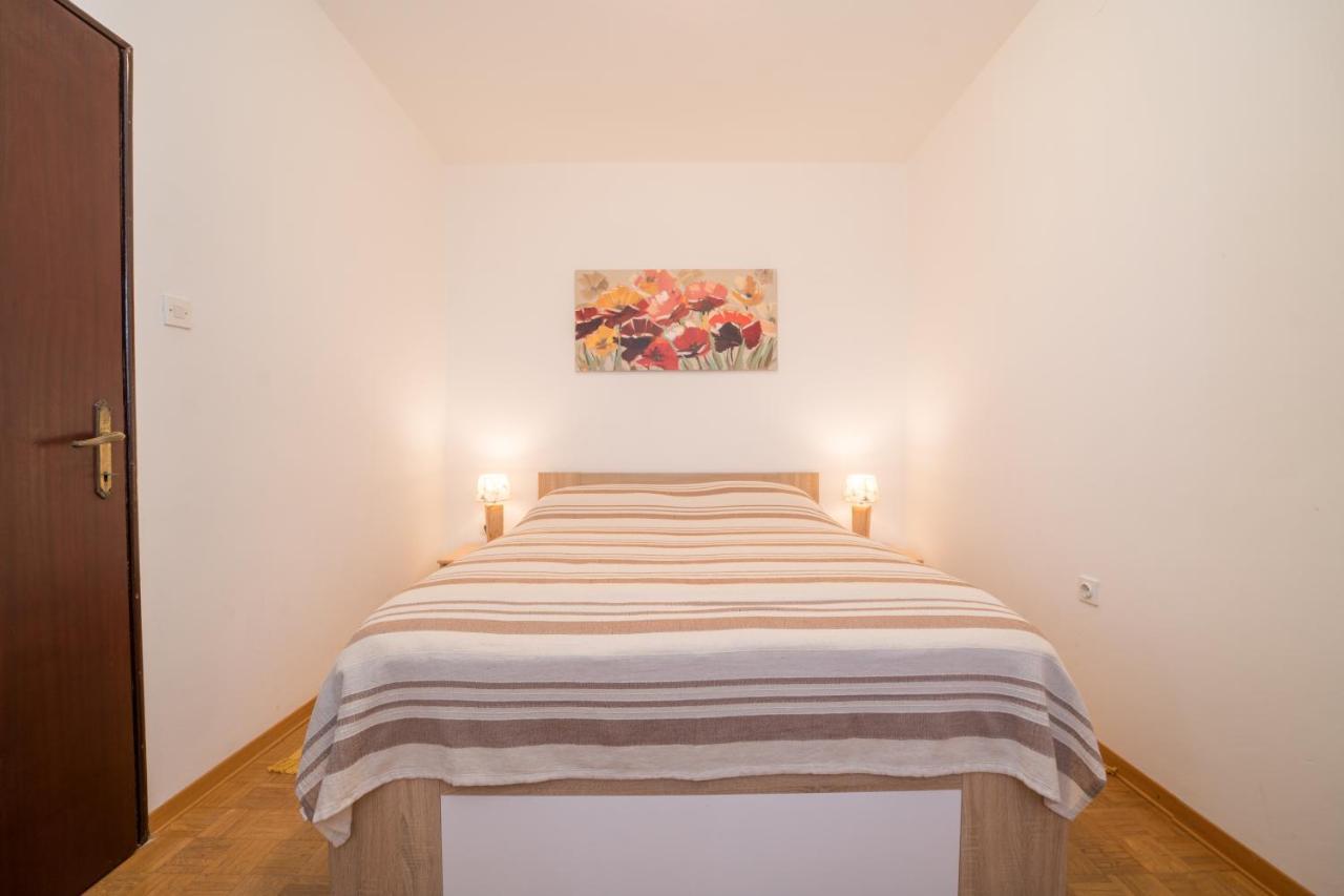 Red Karmenita Daire Umag Dış mekan fotoğraf